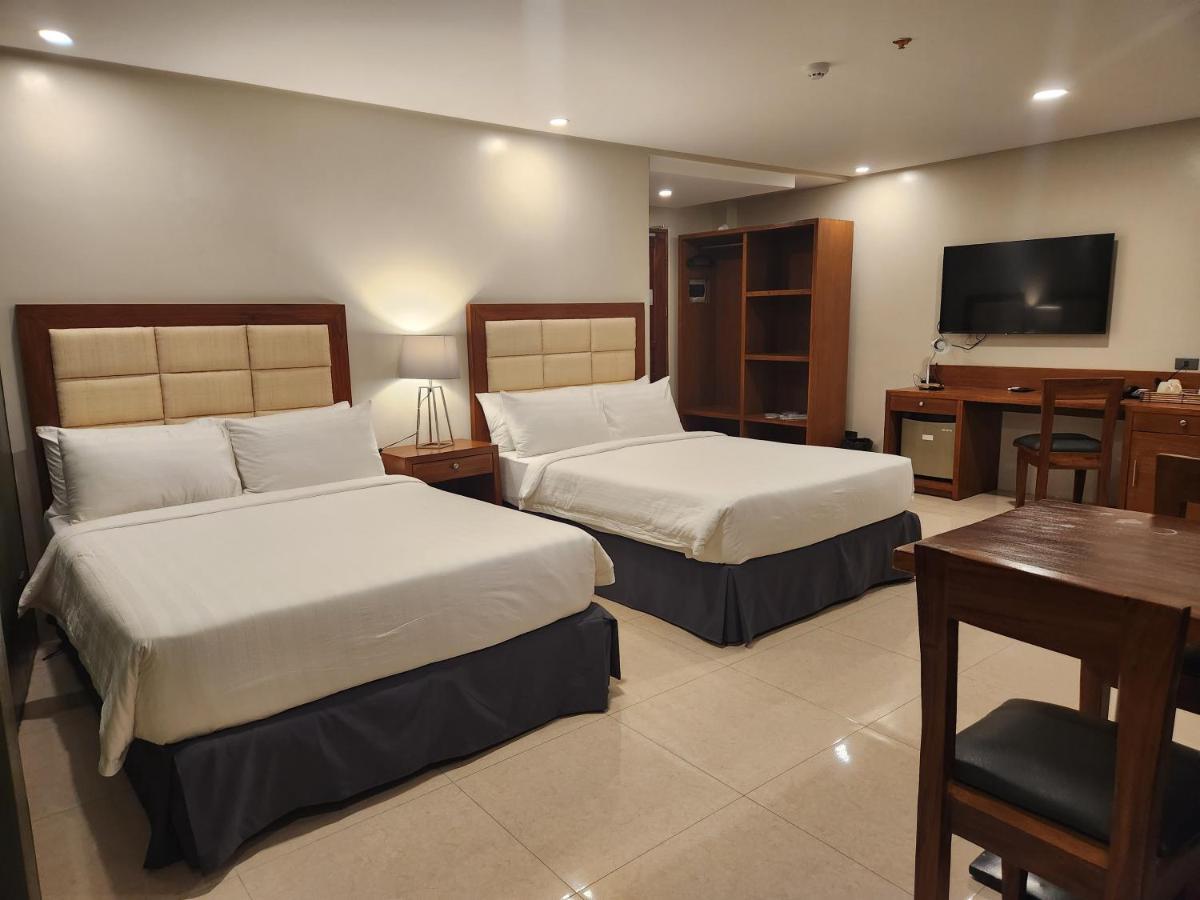 Hotel Herencia 625 Daraga  Екстер'єр фото