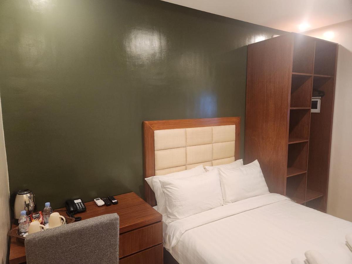 Hotel Herencia 625 Daraga  Екстер'єр фото