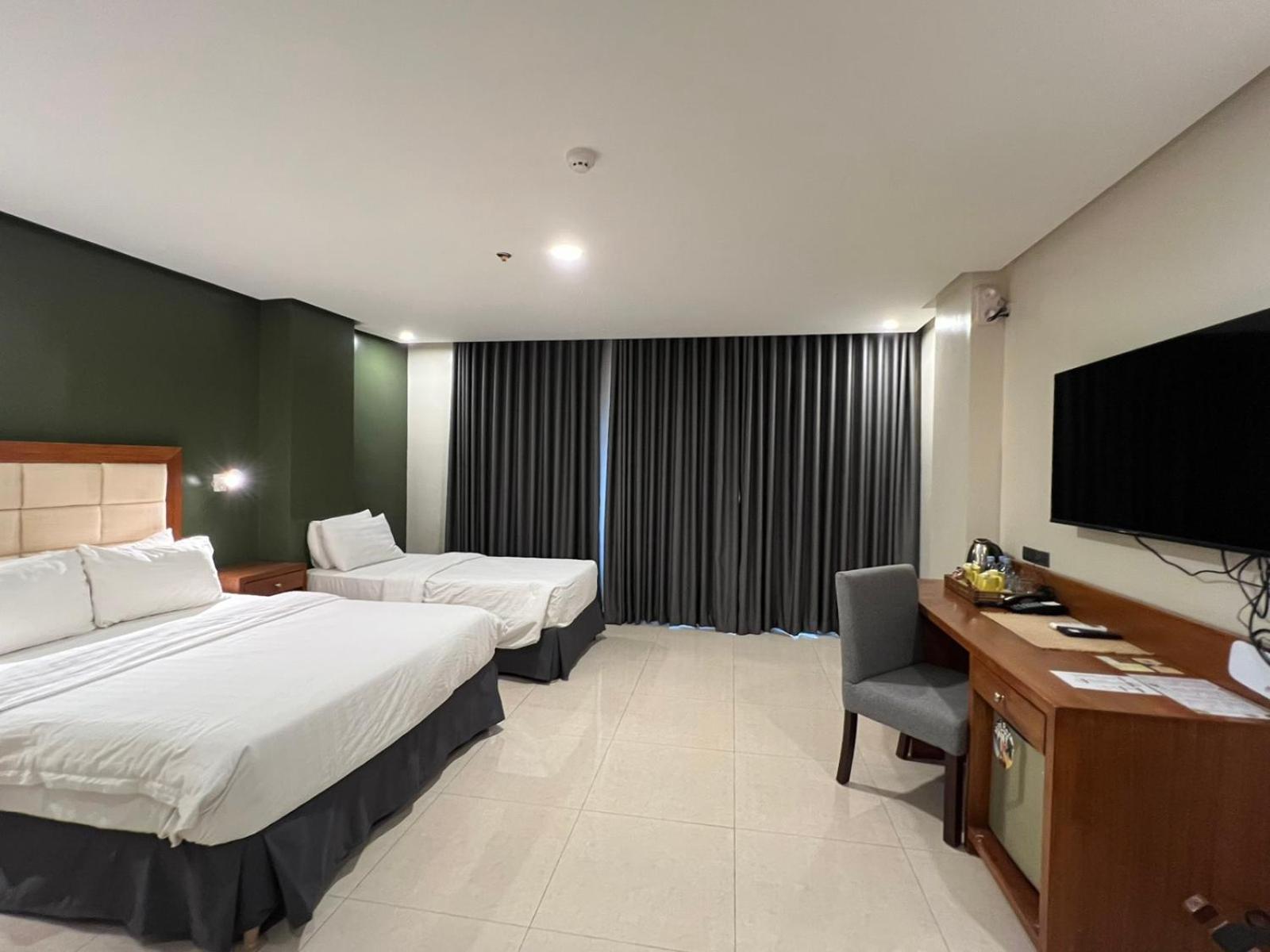 Hotel Herencia 625 Daraga  Екстер'єр фото